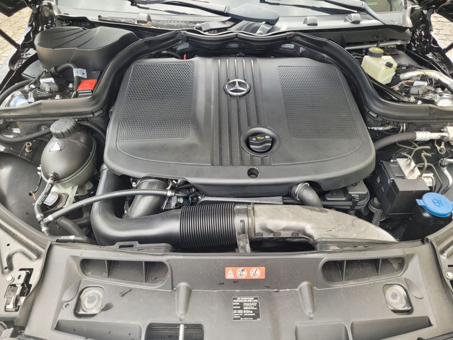MERCEDES BENZ C250d pack amg
