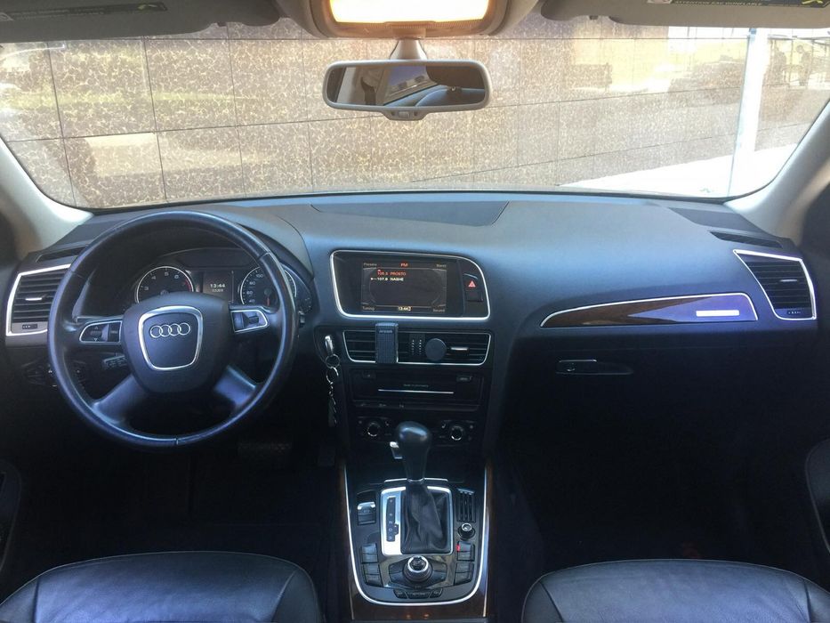 Audi Q5 2010 Premium Plus