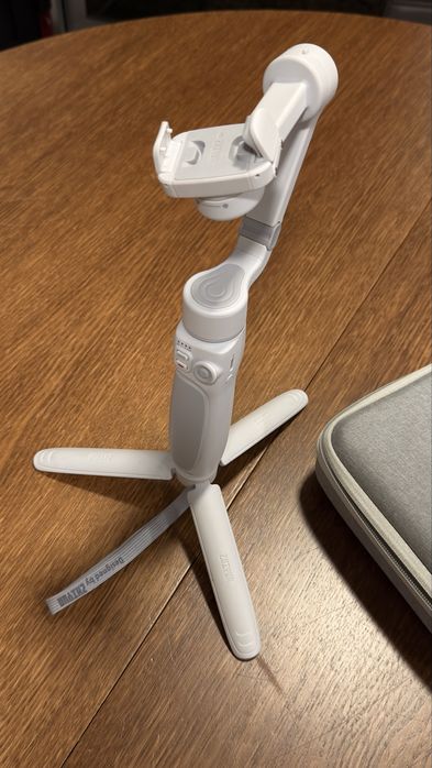 ZHIYUN Smooth Q4 Combo