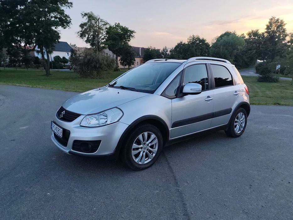 Suzuki SX4 Suzuki SX4 LPG klimatyzacja 4WD 4x4