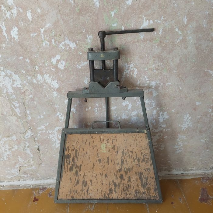Imadło hydrauliczne