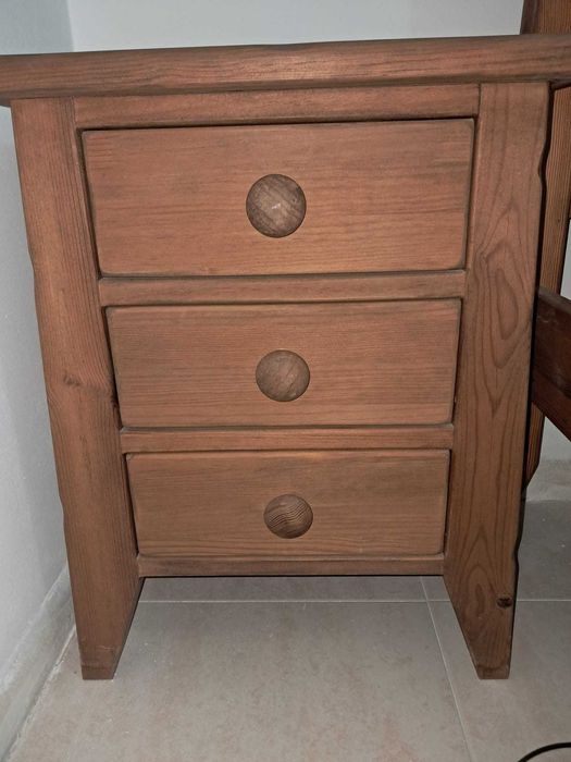 Quarto em Pinho Maciço Ducampo