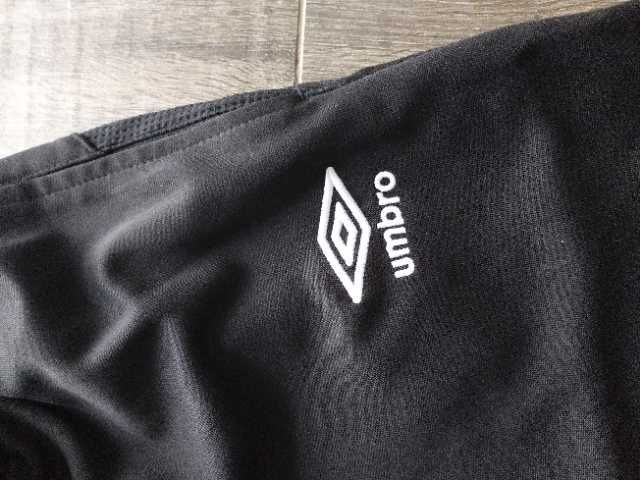 Umbro - Spodnie dresowe R. 152 (11-12 lat)