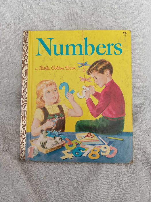 Numbers - A little golden book