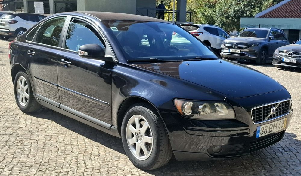 Volvo S40