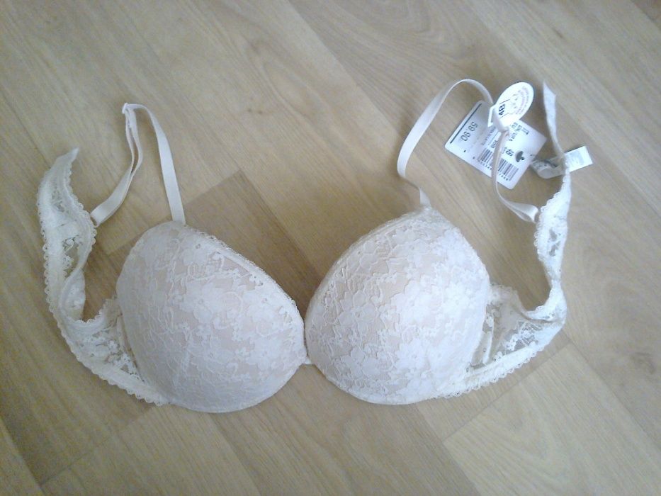 Biustonosz Tezenis 38B