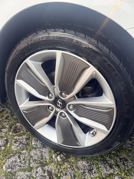 Hyundai ioniq hibrido GPL