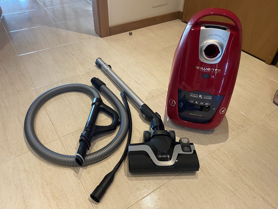 Aspirador Rowenta Silence Force + Sacos