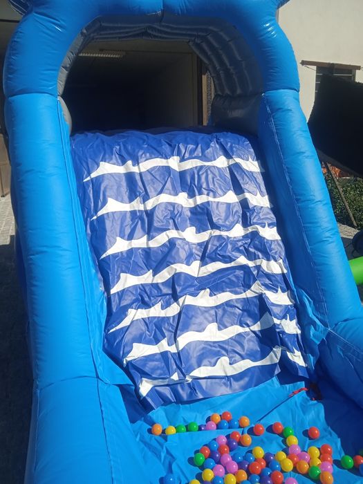 Insuflável PVC com piscina