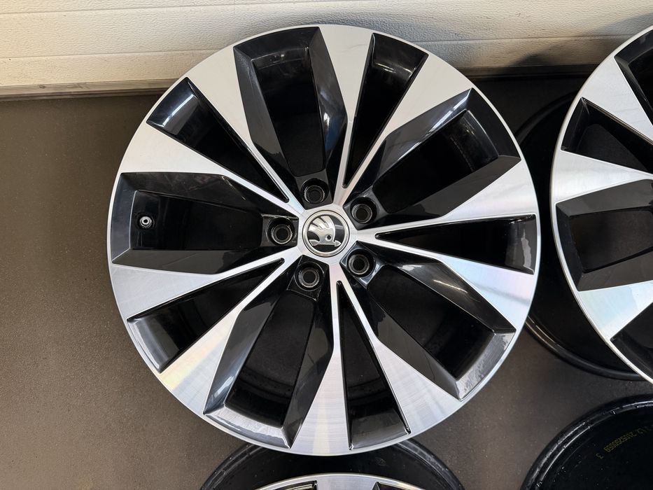 Felgi aluminiowe 18” 5x112 Skoda - SUPER STAN!