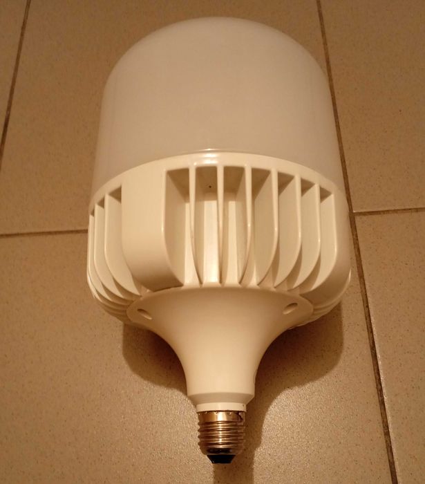 Led лампа 100w 6400K