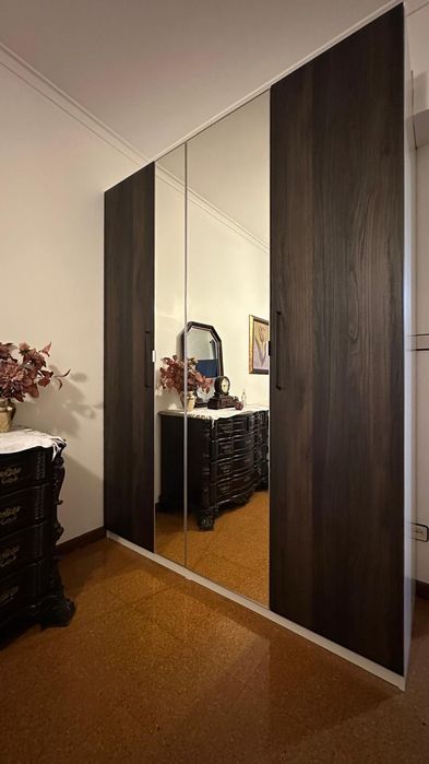 Alugo quarto na Pontinha perto do metro