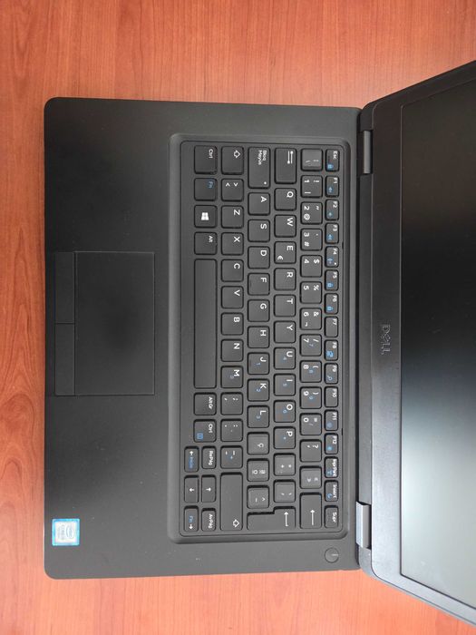 Portátil Dell Latitude 5490 i5-7300U 8GB 240GB SSD