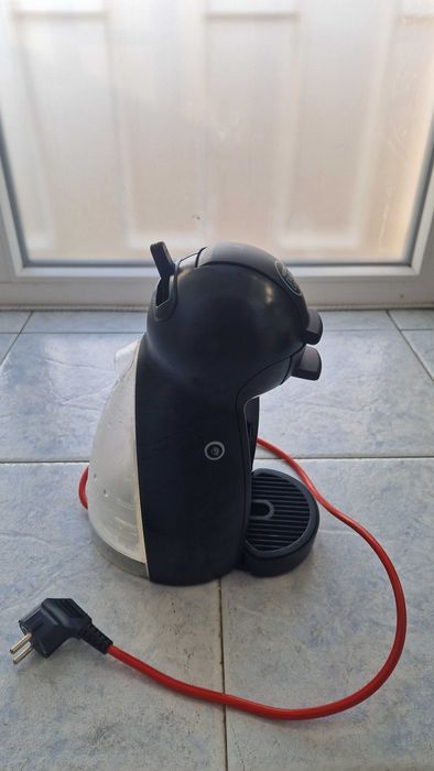 Máquina de Café Dolce Gusto, marca Krups