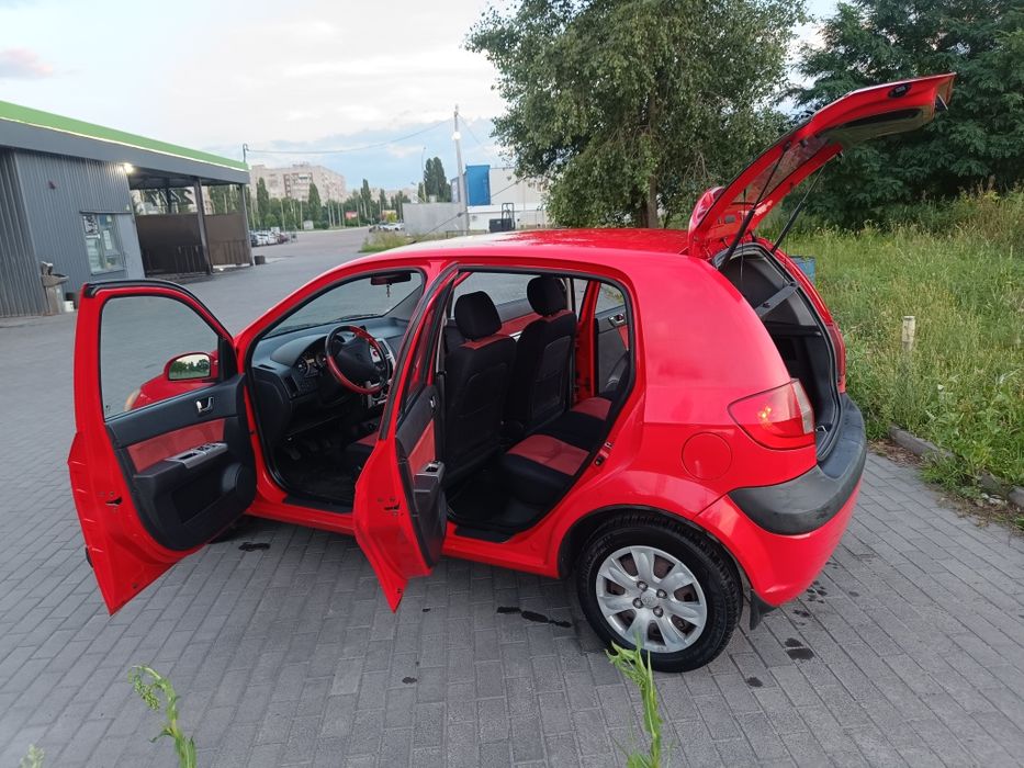 HYUNDAI GETZ 2008 1,4 хорошем состоянии !
