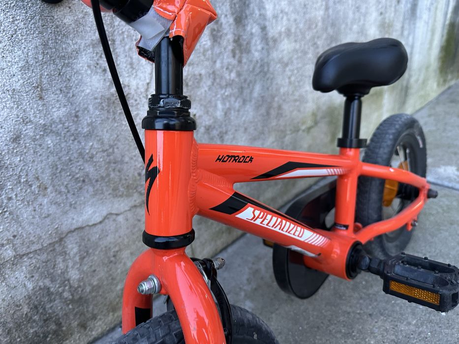 Specialized hot rock roda 12