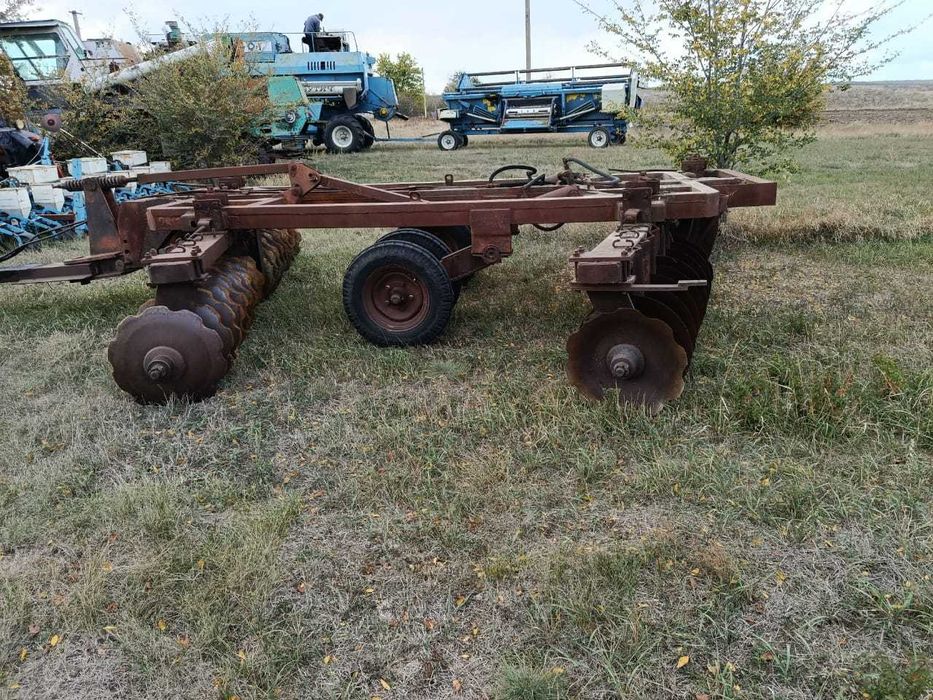 Продам Т150. В комплекті культиватор і діскова