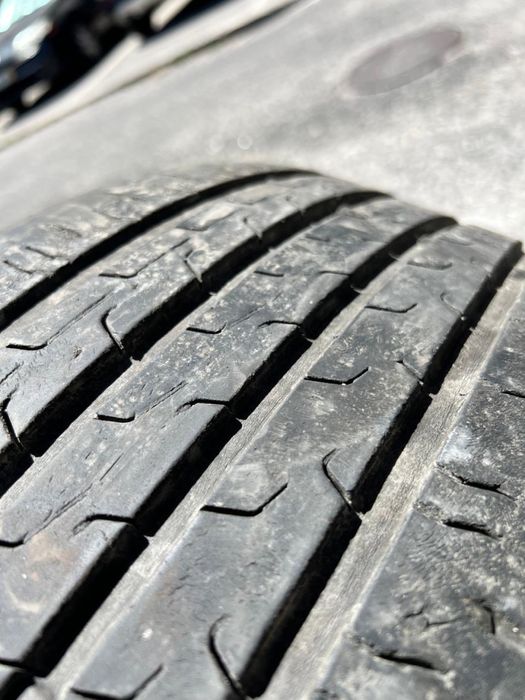 225/55/16 Continental 2 pneus