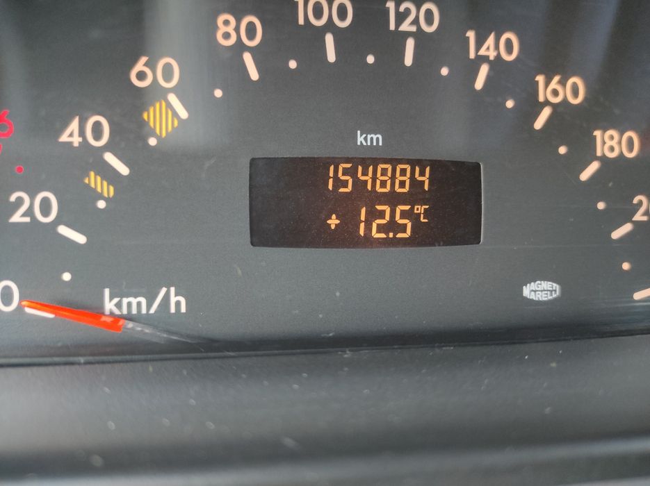 Sprzedam Mercedesa a140