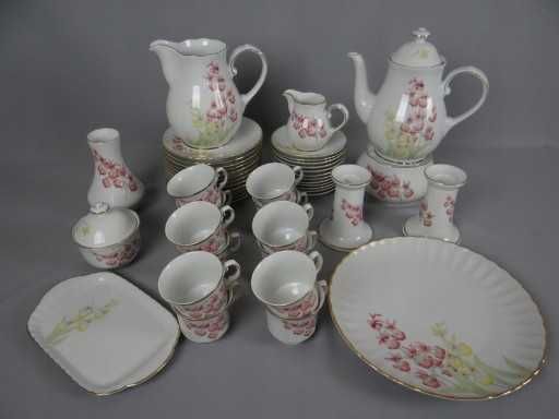 Serwis porcelanowy Svaneholm 1530 - 12 osób