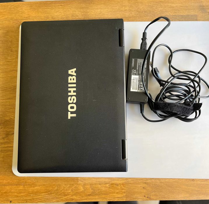Toshiba Tecra M11-14K i5 M250 2.40GHz 120GB SSD POR MENOS DE   100 €
