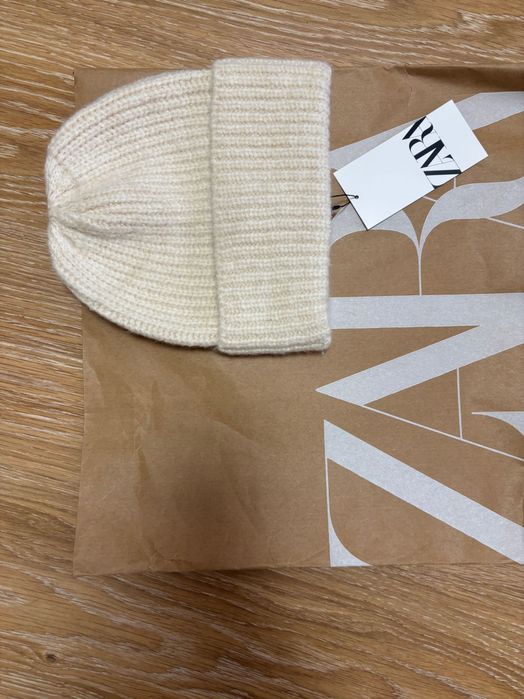 Шапка біні Zara рубчиком М/38 з вмістом вовни