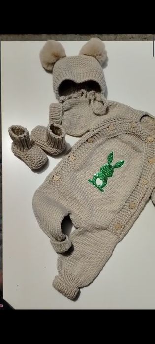 В'язаний комплект