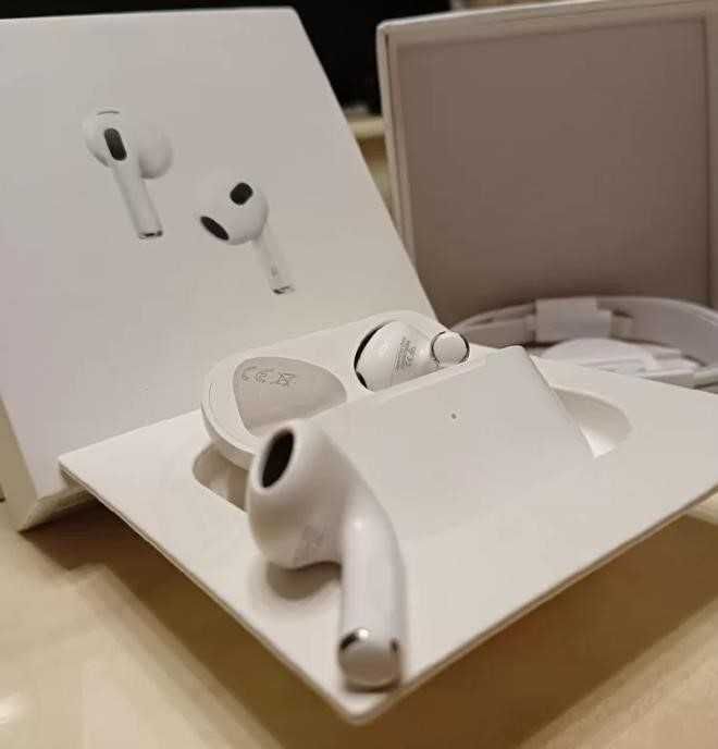 РОЗПРОДАЖ! Безпровідні навушники аірподс 3 + чохол на кейс!