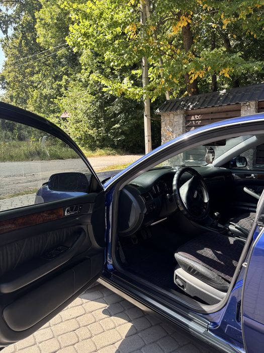 Ауді а6с5 2.4 газ бензин