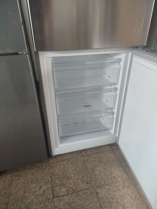 Frigorífico combinado TEKA