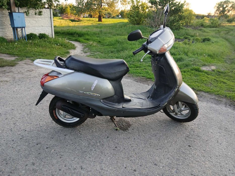 Скутер Honda Lead 48