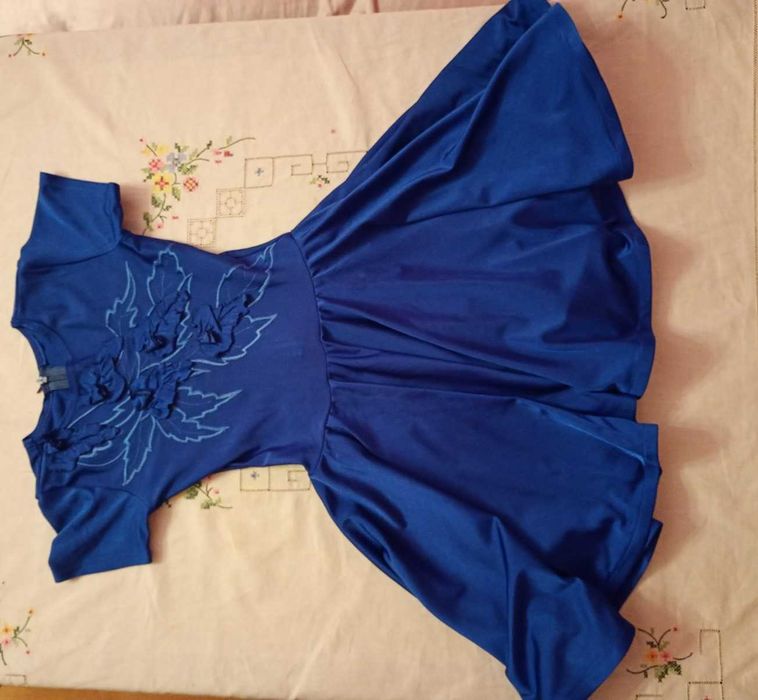 Гарне плаття для занять бально-спортивними танцями