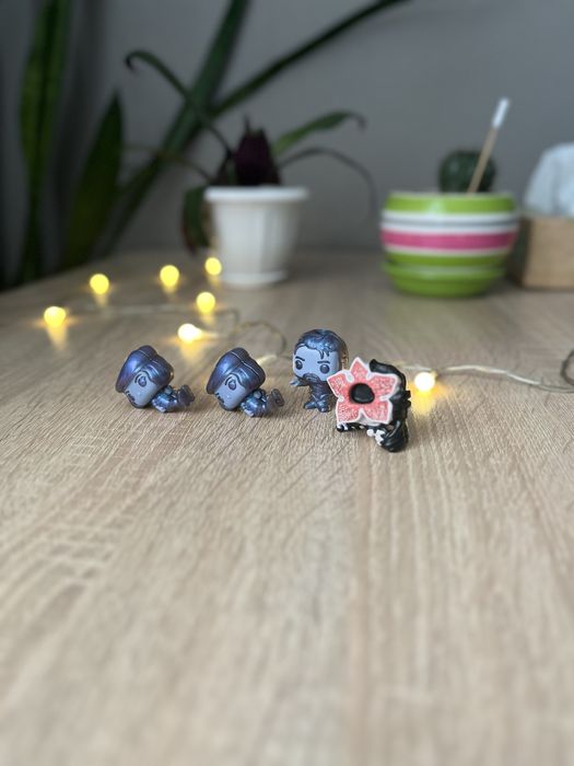 Фігурки Кіндерів Strainger Things