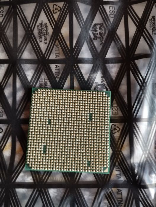 Процесор AMD Athlon II X2 250