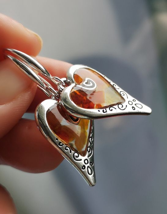 Piękny zestaw, kolczyki plus zawieszka. Bursztyn.