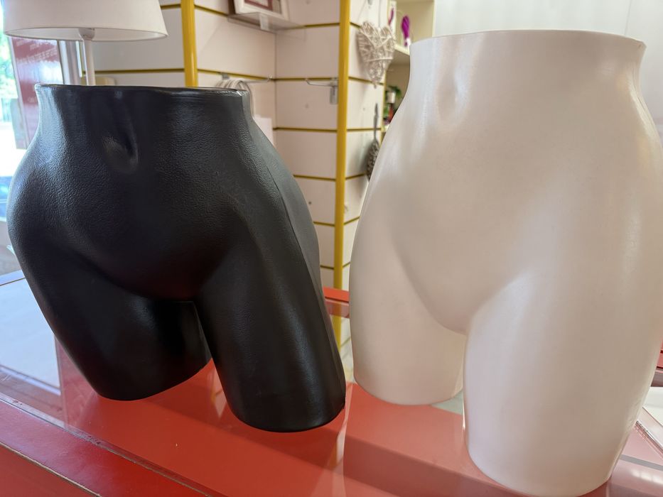 Manequins Grandes e Pequenos