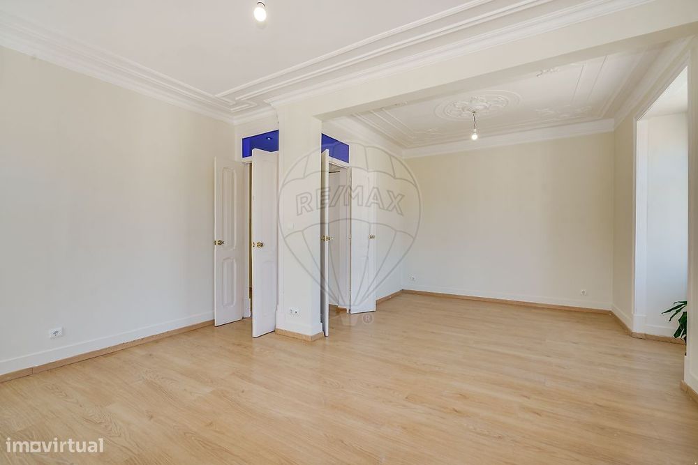 Apartamento T4 para venda