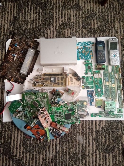 Продам радиодетали новые и бу