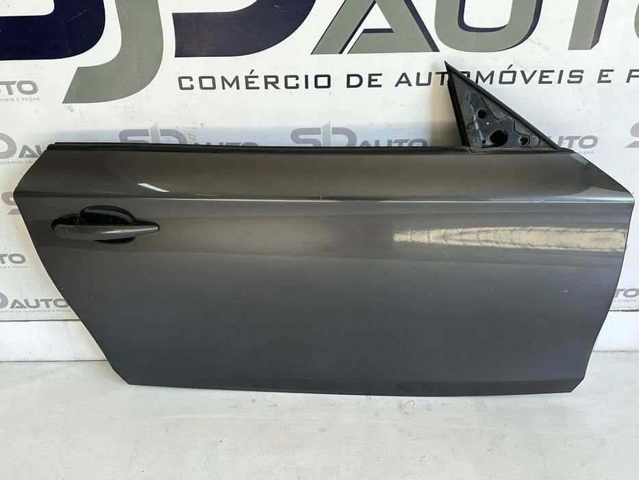 Porta Frente Direita / Esquerda - BMW  Série 1 E81 / E82