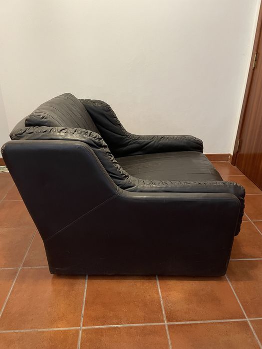 Sofa em pele 1 lugar