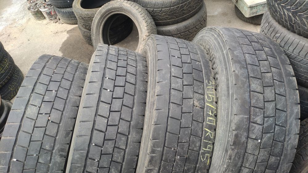 Продам вантажну гуму 305/70R19.5