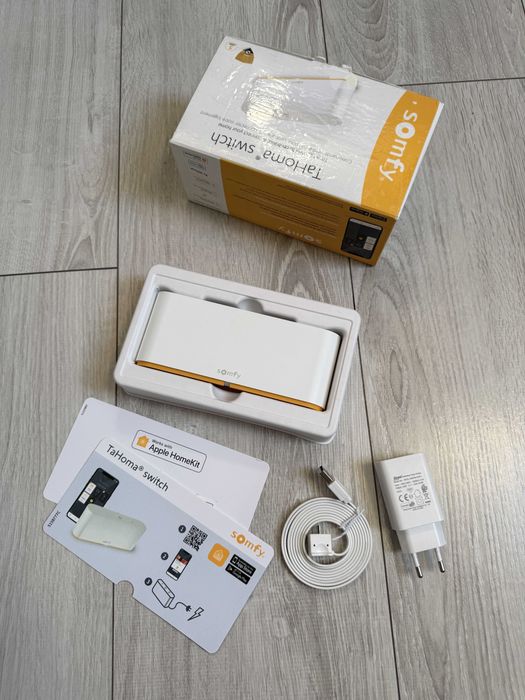 Somfy tahoma Switch wifi zigbee / homekit / IO / RTS smart home