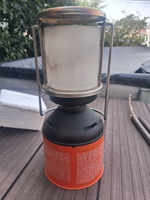 Lanterna de campismo