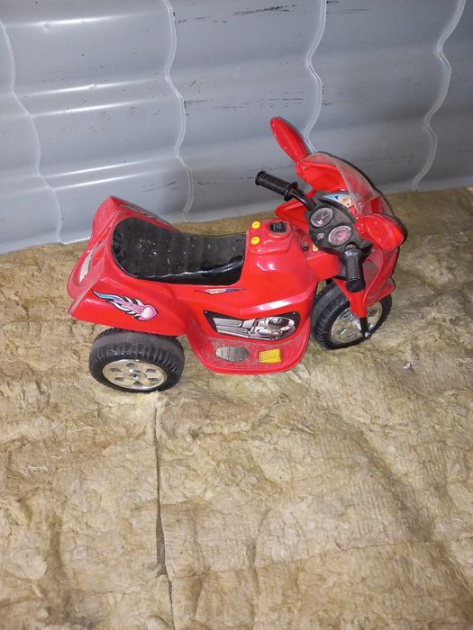 Motocykl dziecięcy elektryczny