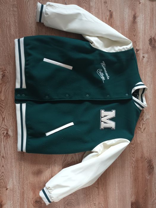 Kurtka bejbolowa Minnesota College
Kurt