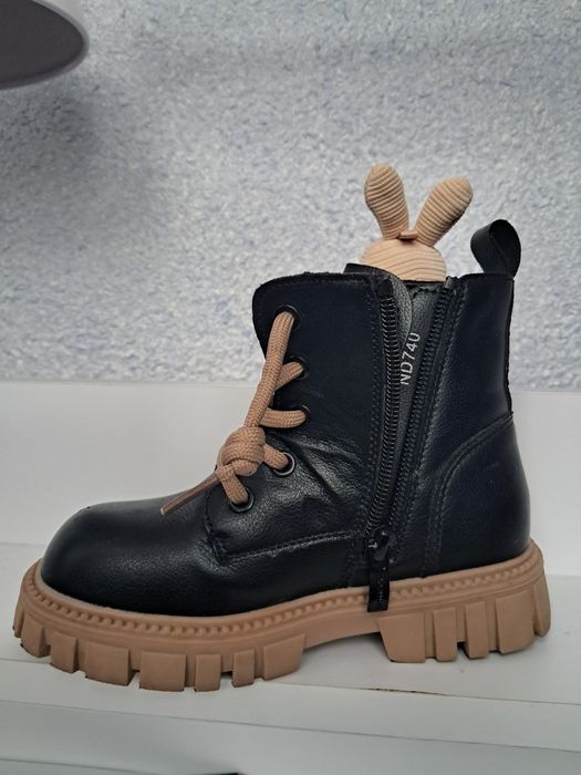 Чобітки для дівчинки