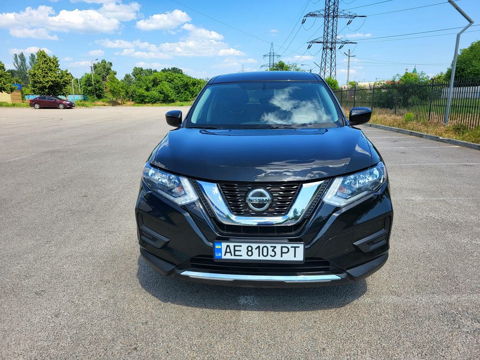 Продам Nissan Rouge