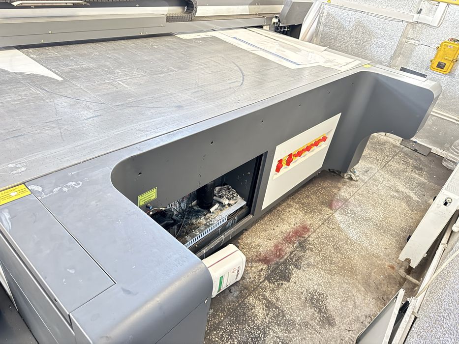 Планшетний УФ принтер 2.50х1.25