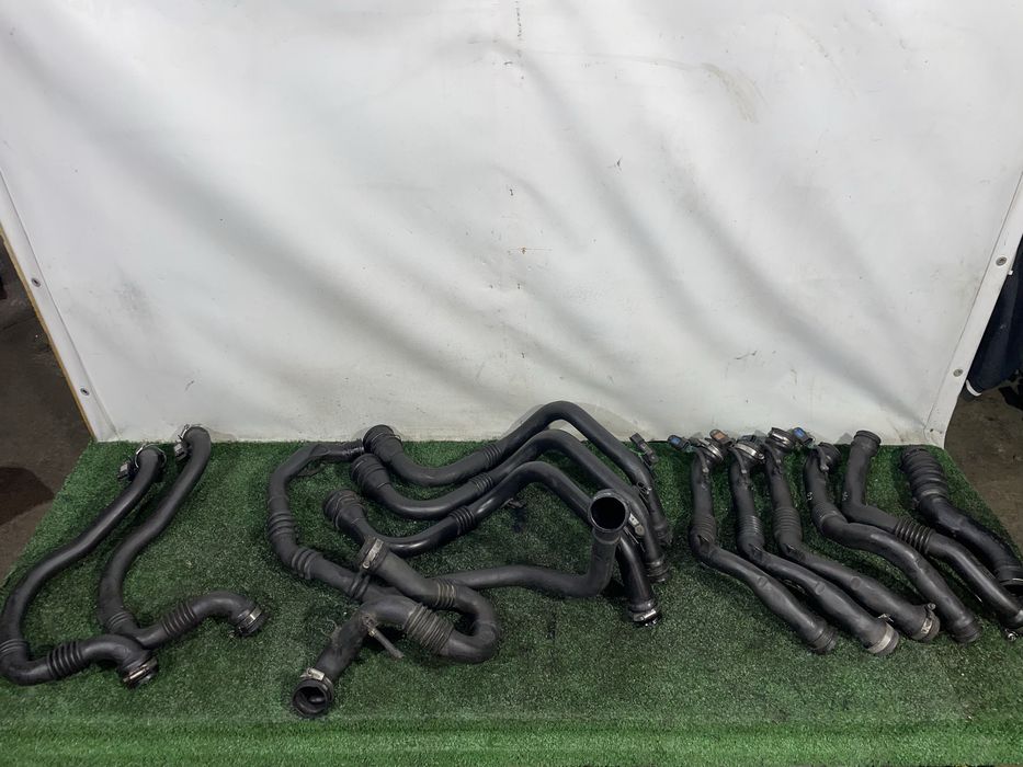 Патрубки інтеркуллера 1.9 2.0 1.5 турбіни патрубок трубка надуву