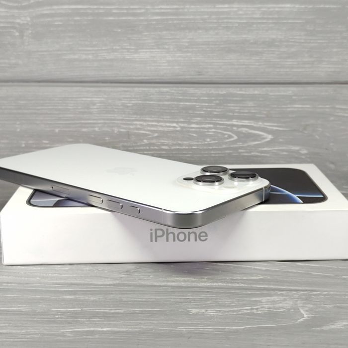 iPhone 16 Pro Max 256GB White Titanium | Відмінний стан | Батарея 95%